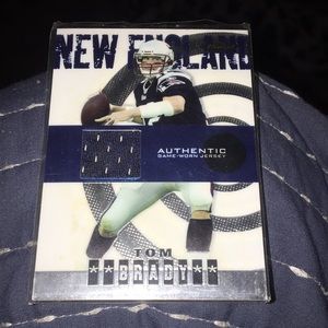 2004 Topps Finest Refractor Tom Brady Game Worn Jersey #105